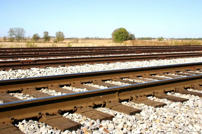 Horizontal Tracks